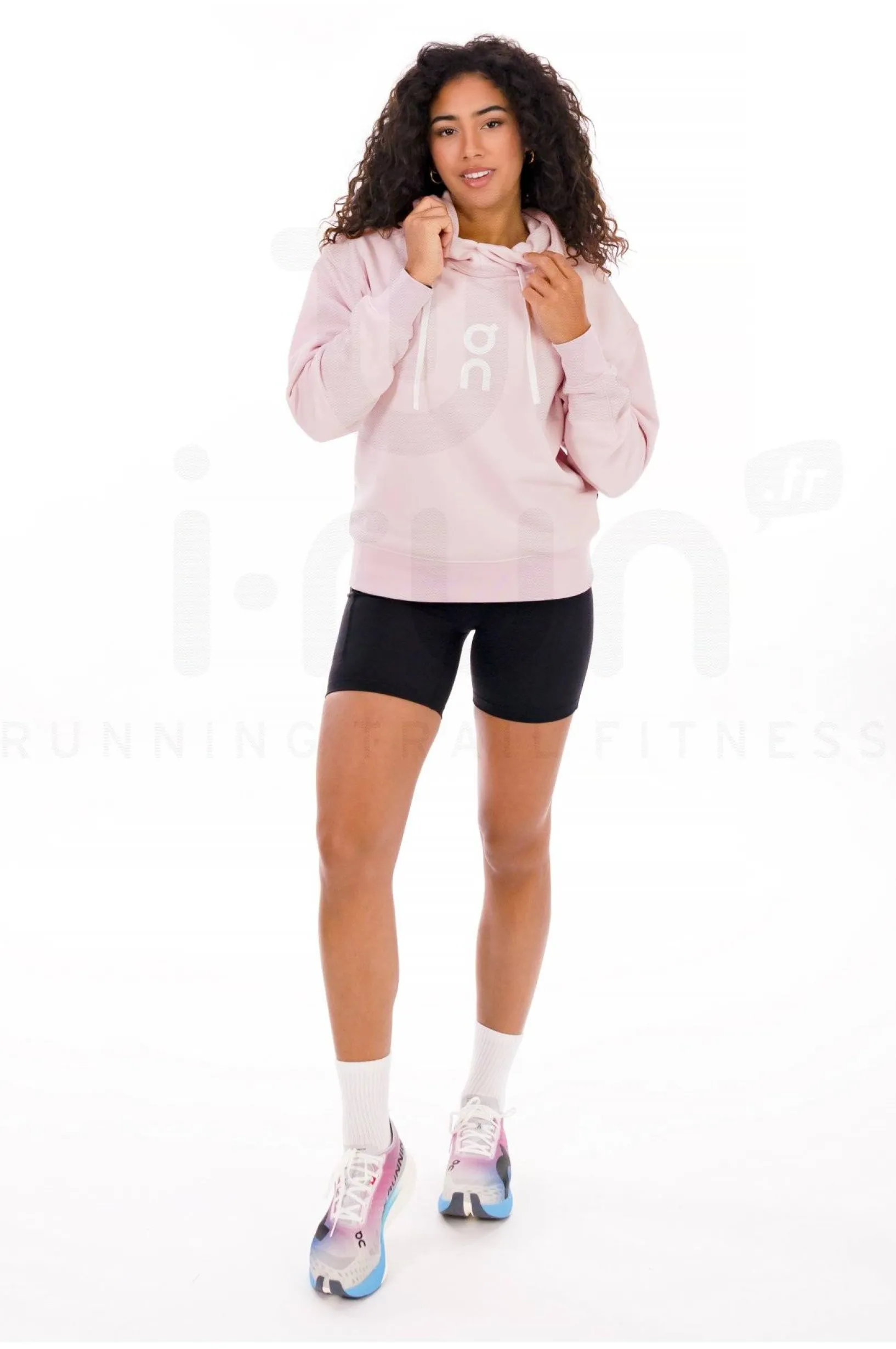 Femme On-Running Sportswear^Club femme