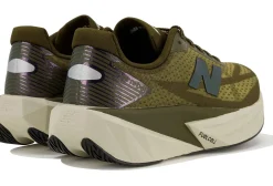 Homme New Balance Running^FuelCell Rebel V5