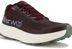 Homme NNormal Trail^Kjerag 02