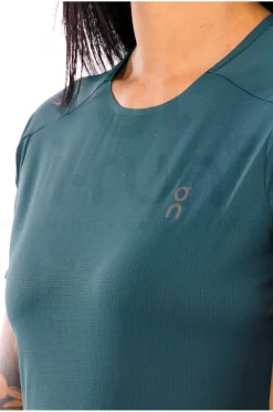 Femme On-Running Manches Courtes^Performance-T femme