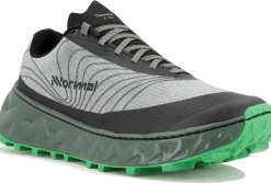 Homme NNormal Trail^Tomir 02