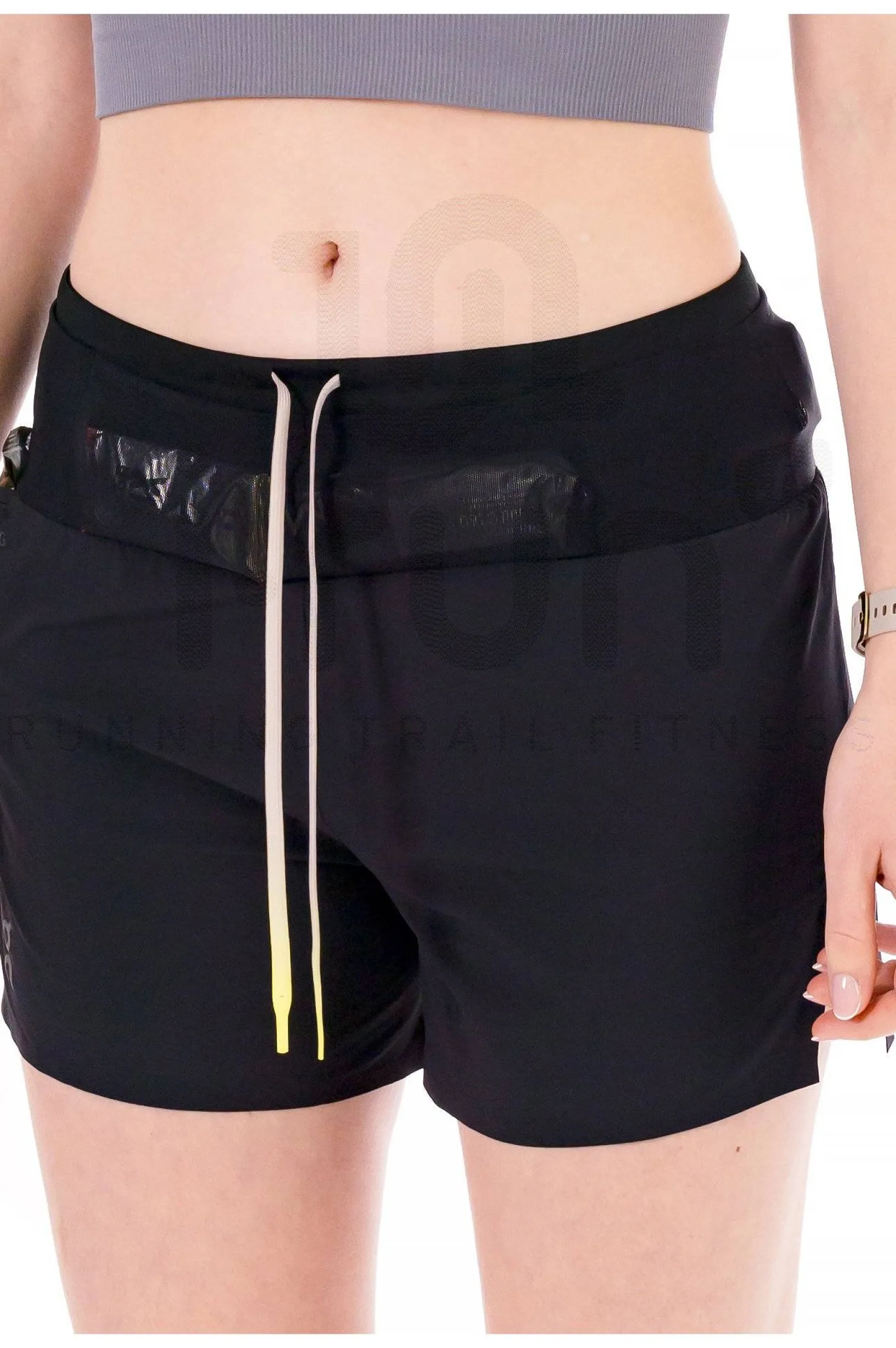 Femme On-Running Shorts / Cuissards / Jupes^Ultra femme